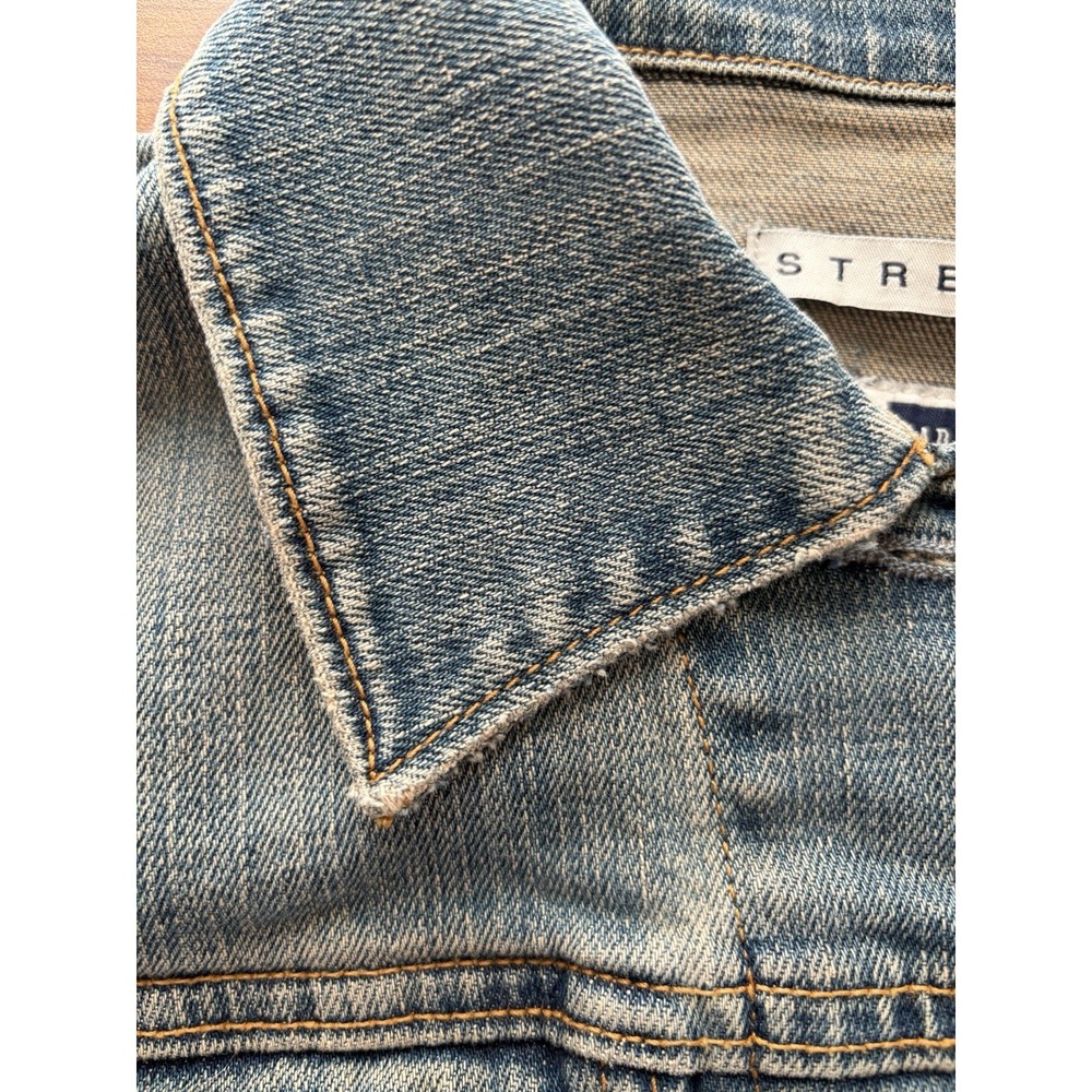 GAP Women's Medium Wash Stretch Long Sleeve Button Up Distressed Jean Jacket - S - Picture 6 of 11